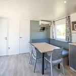 Du Sevron مكان تخييم Saint-Etienne-du-Bois (Ain)