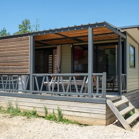 Du Sevron Camping *